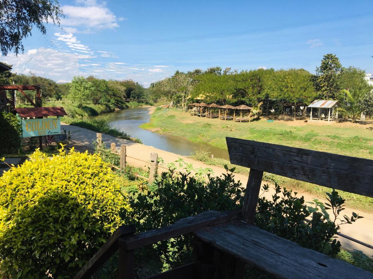 Golden Hut -Chill Bungalows In Town黄金泰式传统独栋小屋 Pai Esterno foto